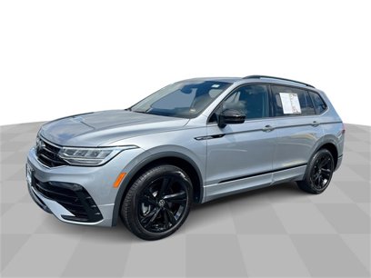 Used 2024 Volkswagen Tiguan SE R-Line