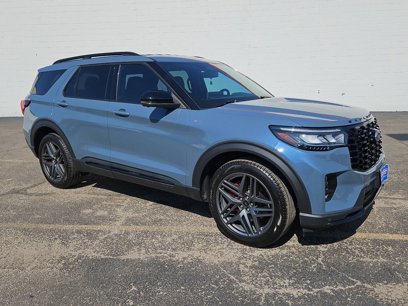 Used 2025 Ford Explorer ST-Line w/ Premium Package