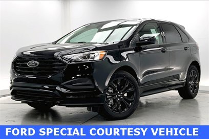 New 2024 Ford Edge SE w/ Black Appearance Package