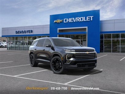 New 2025 Chevrolet Traverse LT w/ Driver Confidence Package