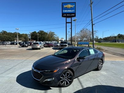 New 2025 Chevrolet Malibu RS w/ LPO, Floor Liner Package