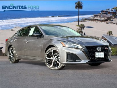 Used 2023 Nissan Altima 2.5 SR