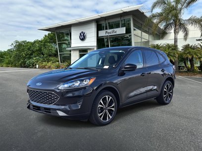 Used 2022 Ford Escape SE w/ SE Sport Appearance Package
