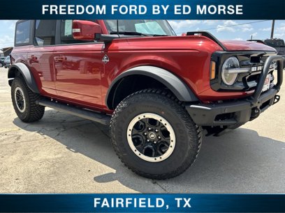 New 2024 Ford Bronco Outer Banks w/ Sasquatch Package