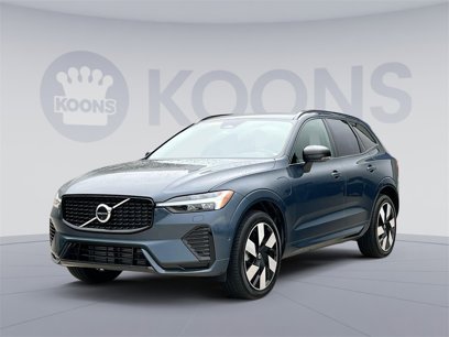 New 2025 Volvo XC60 T8 Plus w/ Protection Package Premier