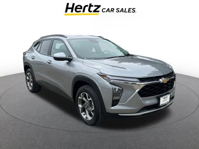 Used 2025 Chevrolet Trax LT