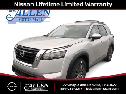 New 2025 Nissan Pathfinder SV w/ SV Premium Package