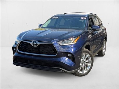Used 2023 Toyota Highlander Limited
