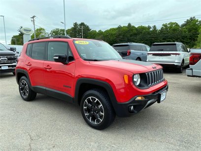 Used 2023 Jeep Renegade Latitude