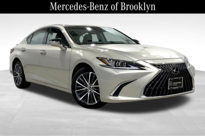 Used 2023 Lexus ES 250 w/ Premium Package
