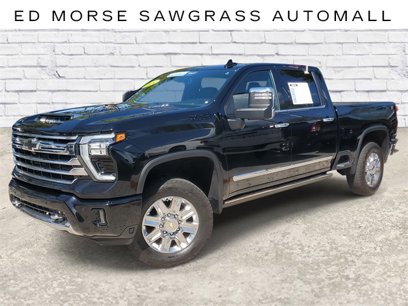 Certified 2024 Chevrolet Silverado 2500 High Country w/ LPO, Dark Essentials Package