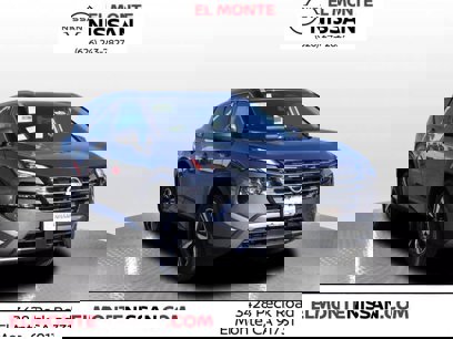 New 2025 Nissan Rogue SL w/ Tech Package