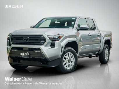 New 2025 Toyota Tacoma SR5