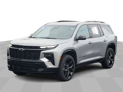 Certified 2024 Chevrolet Traverse RS w/ LPO, Floor Liner Package