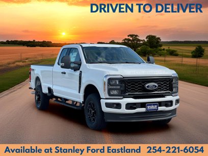 New 2025 Ford F250 XLT w/ FX4 Off-Road Package
