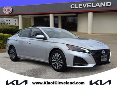 Used 2023 Nissan Altima 2.5 SV