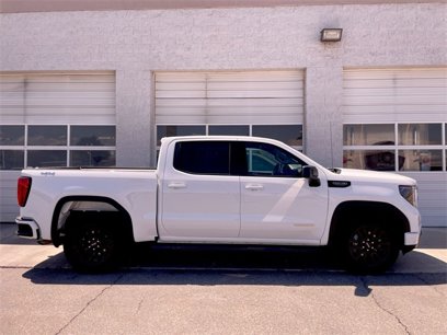 Used 2024 GMC Sierra 1500 Elevation