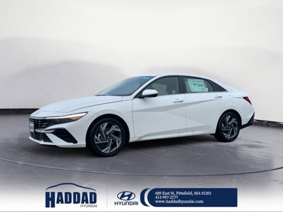 New 2025 Hyundai Elantra SEL