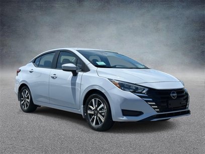 New 2025 Nissan Versa SV w/ Trunk Package