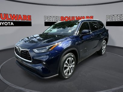 Used 2022 Toyota Highlander XLE