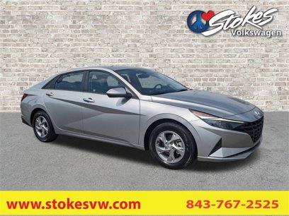Used 2022 Hyundai Elantra SE