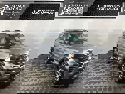 Used 2022 Ford Explorer XLT w/ Equipment Group 202A