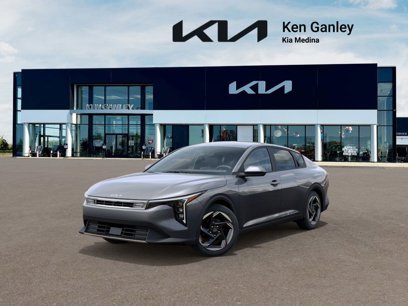 New 2025 Kia K4 EX