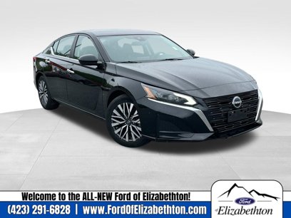 Used 2023 Nissan Altima 2.5 SV