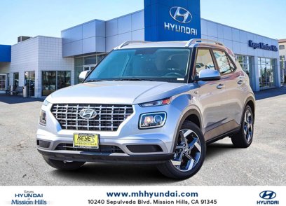 New 2025 Hyundai Venue SEL