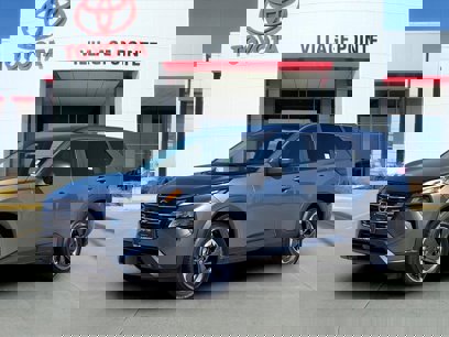 Used 2024 Nissan Rogue SV