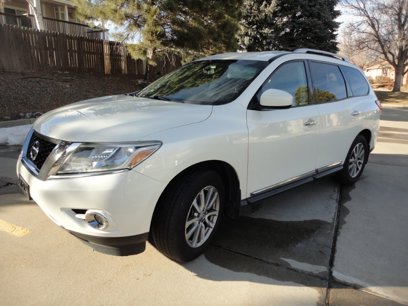 Used 2015 Nissan Pathfinder SL w/ Trailer Tow Package