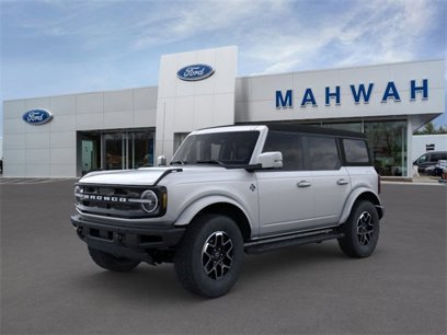 New 2024 Ford Bronco Outer Banks