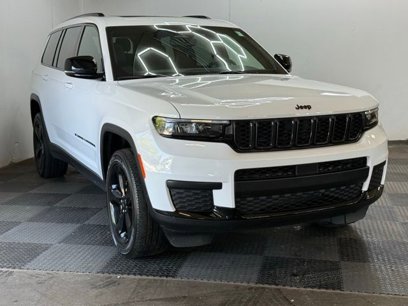 Used 2023 Jeep Grand Cherokee L Altitude