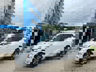 Certified 2024 Buick Enclave Essence w/ Technology Package