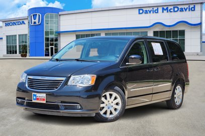 Used 2016 Chrysler Town & Country Touring