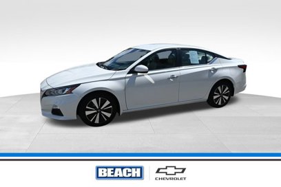 Used 2022 Nissan Altima 2.5 SV