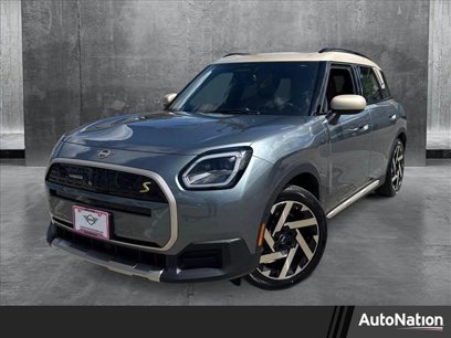 New 2025 MINI Cooper Countryman SE w/ Comfort Package Max