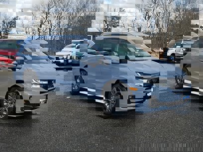 New 2025 Honda Odyssey Touring