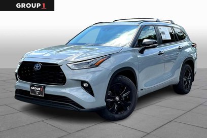 Certified 2024 Toyota Highlander XLE