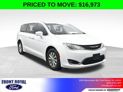 Used 2019 Chrysler Pacifica Touring Plus