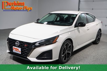 Used 2023 Nissan Altima 2.5 SR