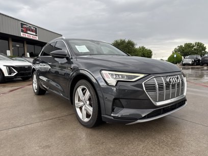 Used 2019 Audi e-tron Prestige w/ Prestige Package