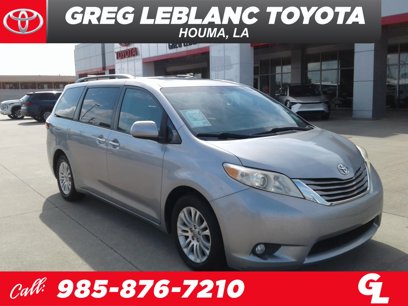 Used 2017 Toyota Sienna XLE