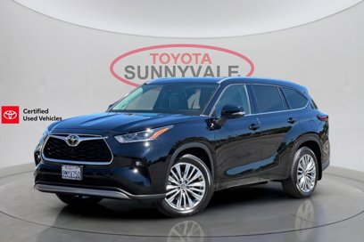 Used 2024 Toyota Highlander Platinum