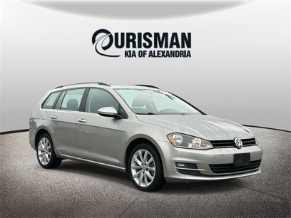 Used 2017 Volkswagen Golf SE