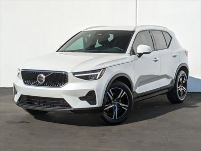 Certified 2023 Volvo XC40 B4 Core w/ Convenience Package
