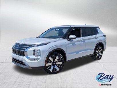 New 2025 Mitsubishi Outlander SE