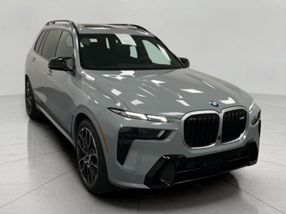 New 2025 BMW X7 M60i w/ Climate Comfort Package