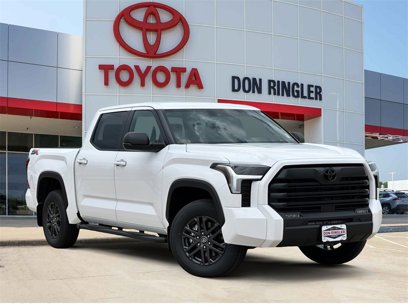 New 2025 Toyota Tundra SR5