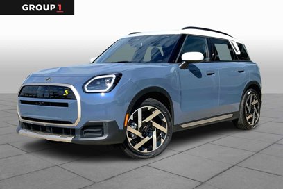 New 2025 MINI Cooper Countryman SE w/ Comfort Package Max